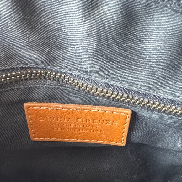 Quiet Luxury Made in Italy Leather Black and Tan Women's Handbag - Picture 7 of 12